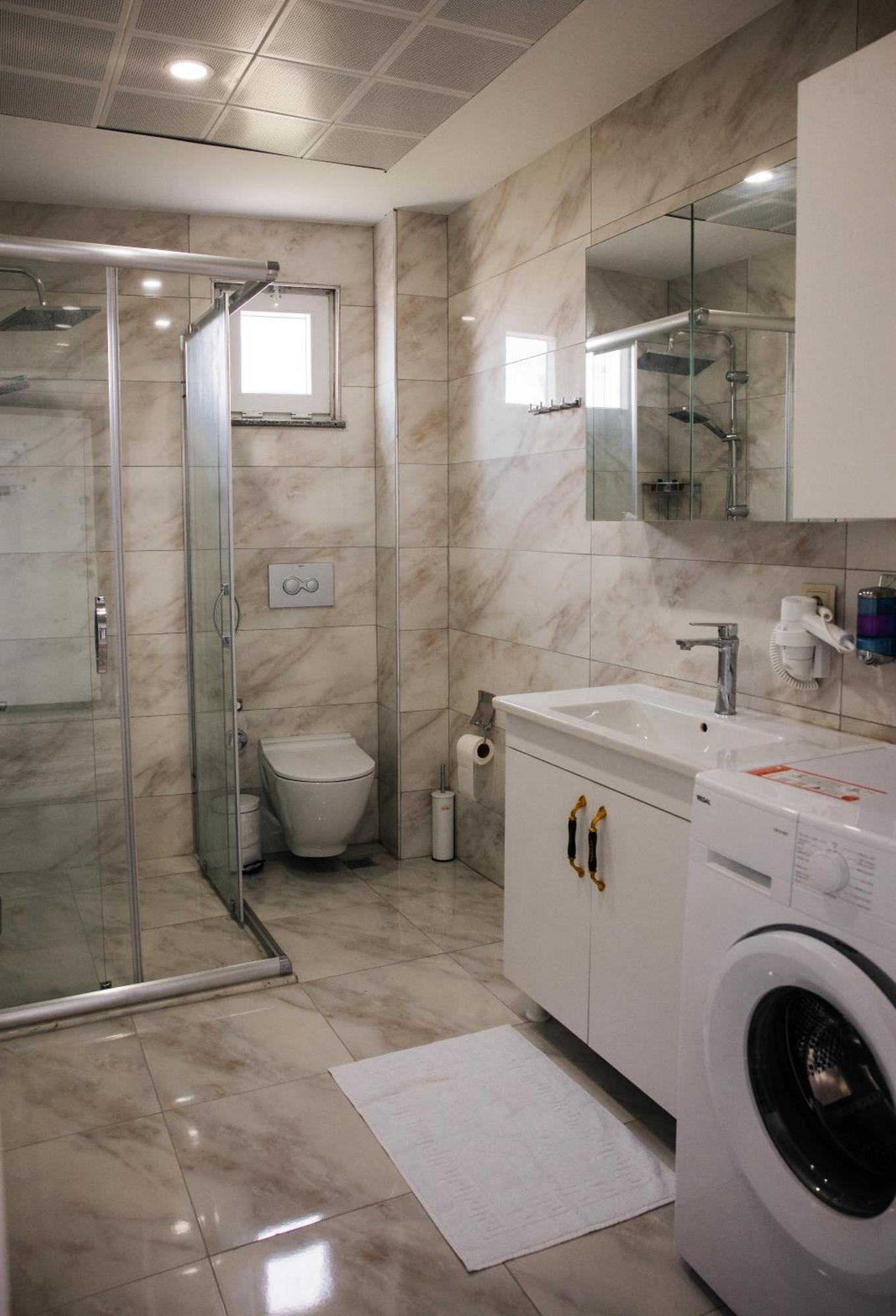 Metehan Suit Apart Aparthotel Trabzon Ngoại thất bức ảnh