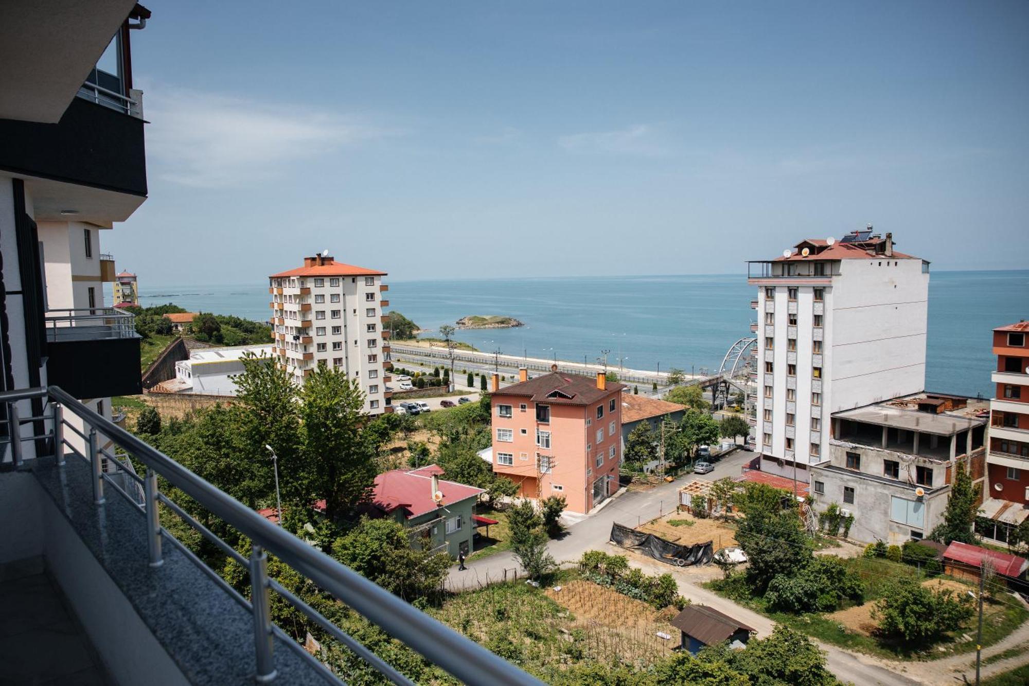 Metehan Suit Apart Aparthotel Trabzon Ngoại thất bức ảnh