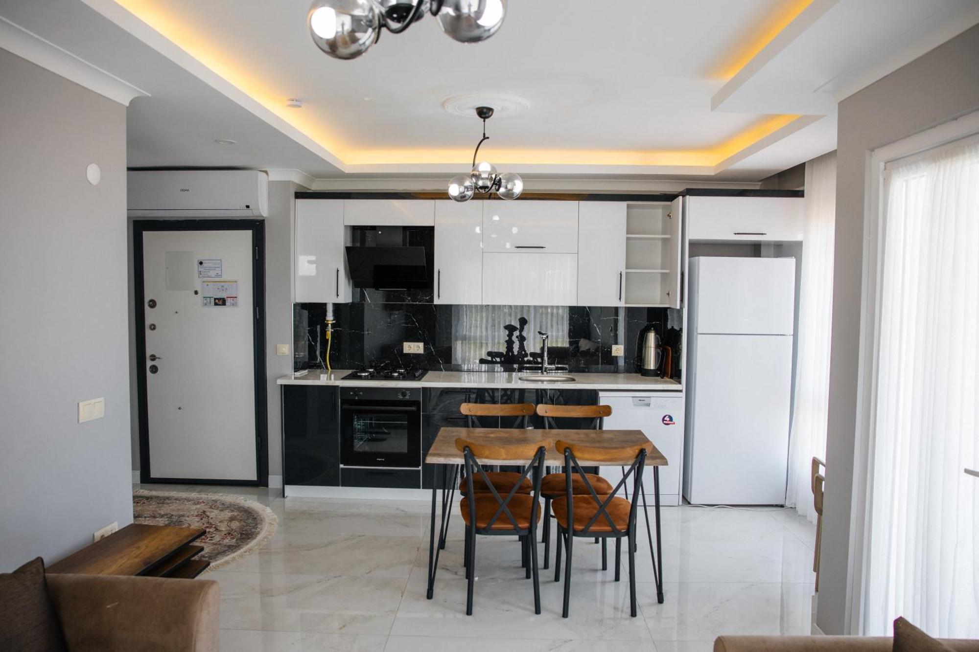 Metehan Suit Apart Aparthotel Trabzon Ngoại thất bức ảnh